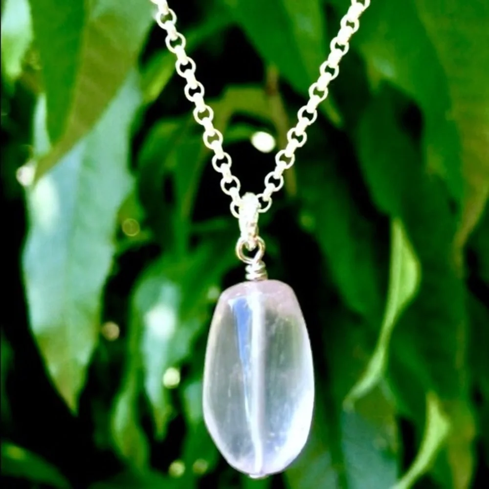 Stylish Rose Quartz Gemstone Necklace! - Picture 2 of 4